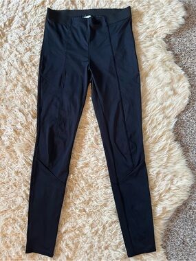 H&M Black High-Rise Performance Leggings